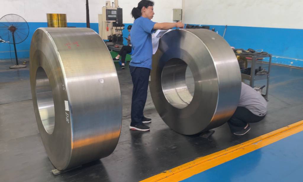 Anéis de rolo de aço de adamita fundido centrífugo